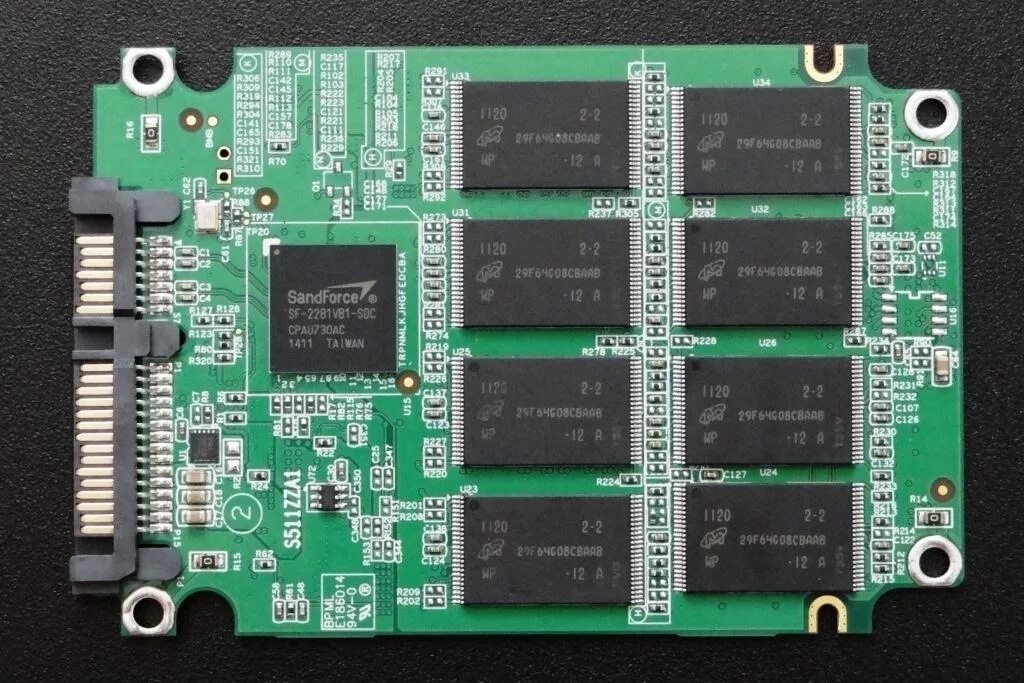 Память SSD для ноутбука. Et2221a SSD. Виды SSD. Таблица конфигурации для контроллеров SANDFORCE 2281. Максимальная память ssd