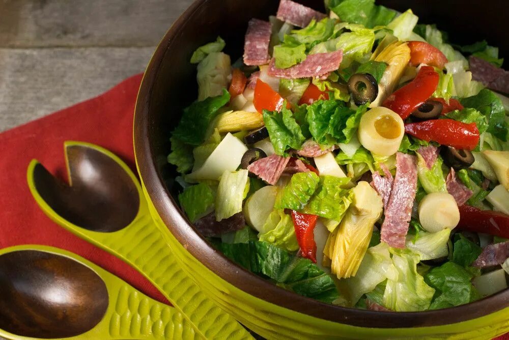 Many salad