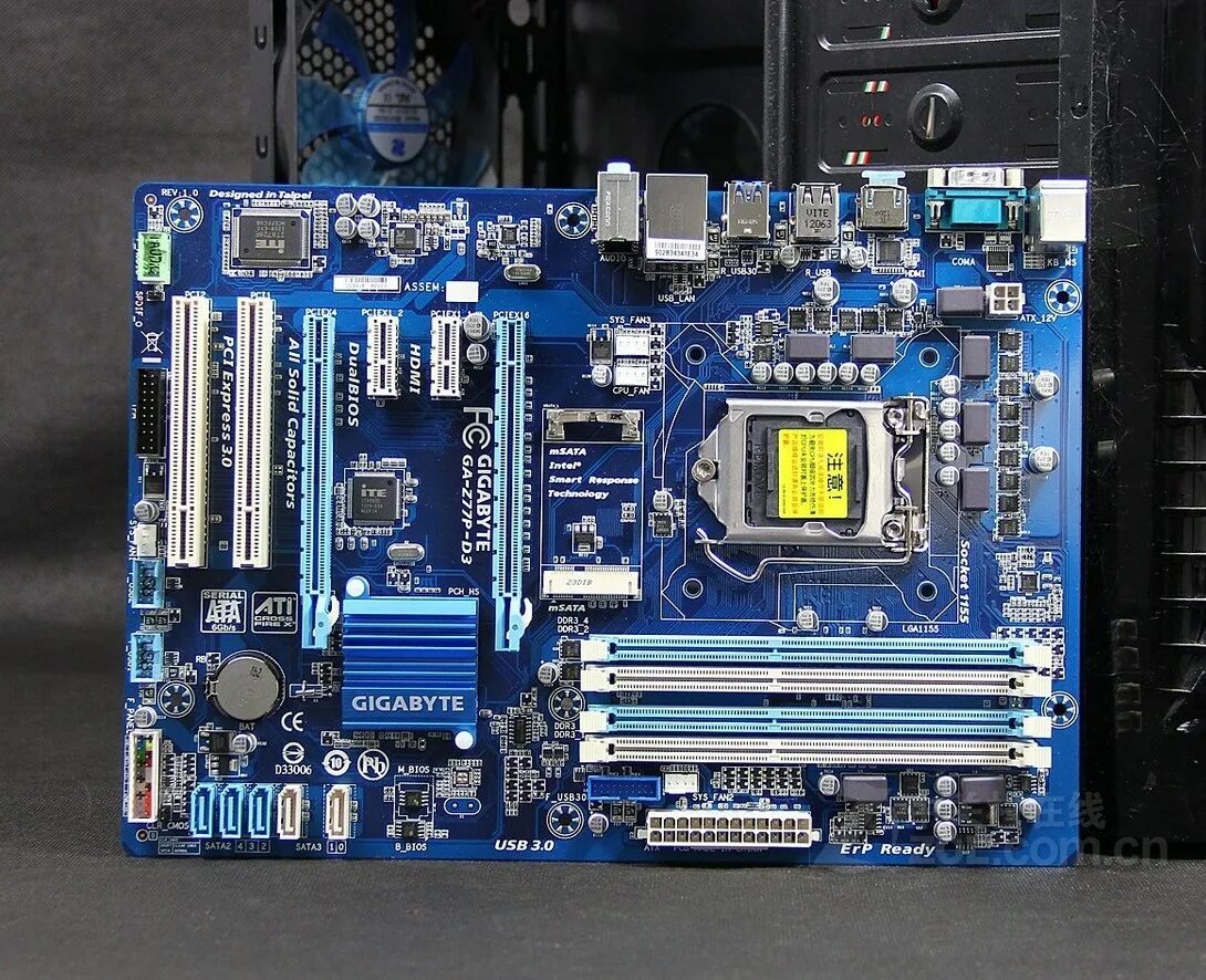 Материнская плата сокет lga 1155. Материнская плата Gigabyte 1155. Материнская плата Gigabyte 1155 z77. Плата 1155 Gigabyte z77. Z77 3 материнская плата Gigabyte.