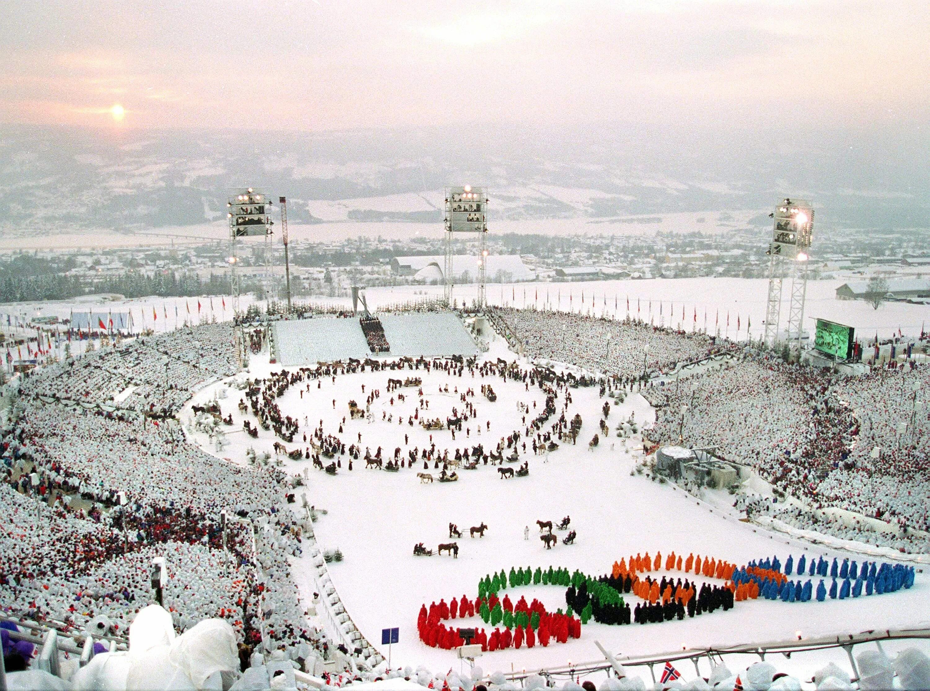 ОИ Лиллехаммер 1994. Зимних Олимпийских игр 1994 года в Лиллехаммере. Олимпийские игры в Лиллехаммере 1994.
