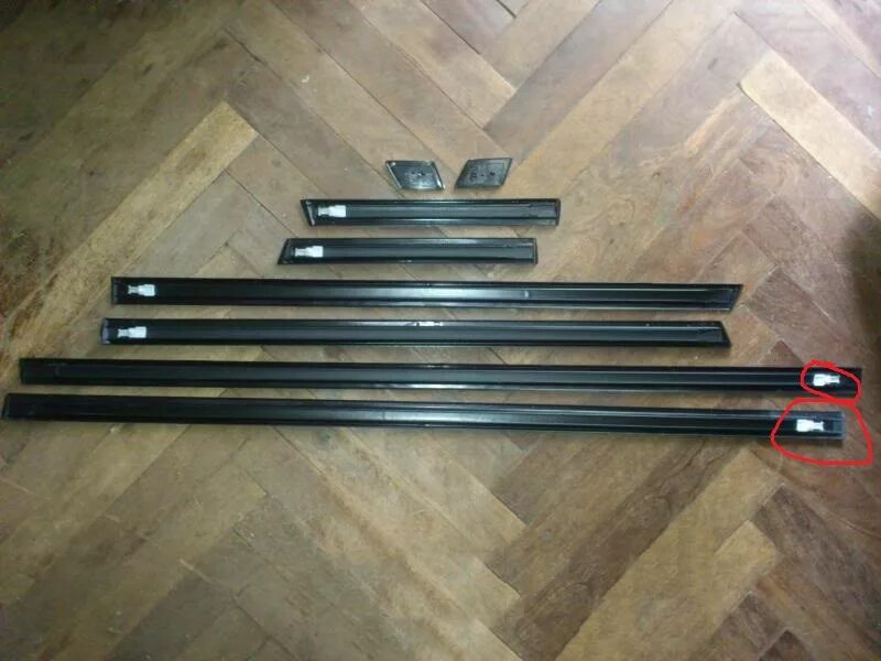 Комплект молдиннов бмв е 34. Молдинги е38. Нижний молдинг двери бмв е38. Молдинги bmw 5 e 34 комплект. Нижние молдинги дверей ауди а6 с5.
