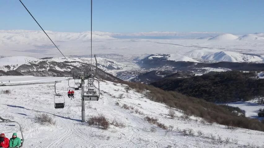 Цахкадзор веб. Цахкадзор канатная дорога. panorama цахкадзор. крест цахкадзор. цахкадзор весной.