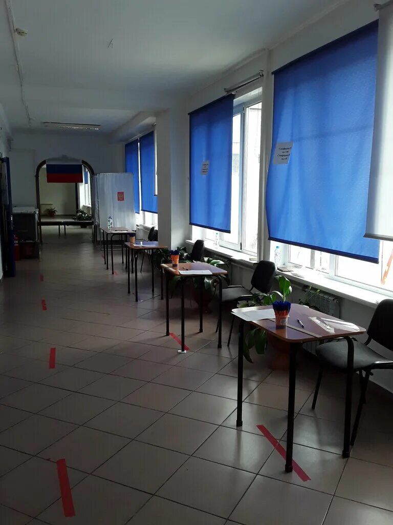 ученик средней школы. лицей 6 бердск южный. 142 лицей челябинск директор. лицеи в батайске. лицей города троицка отделение 3.