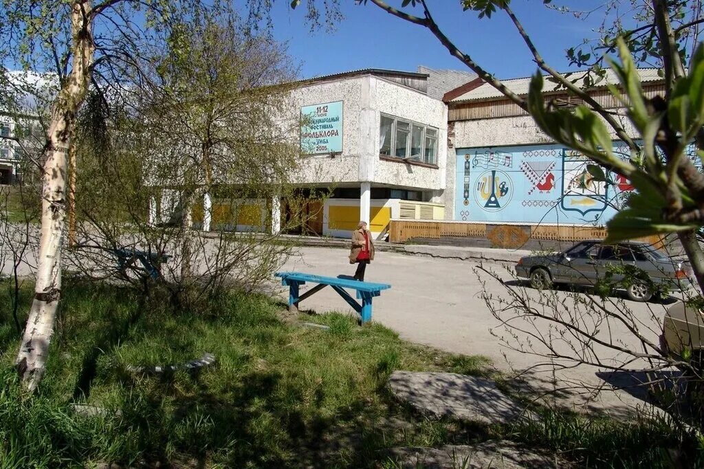 мурманская область дома культуры. стройка межсоюзного дворца культуры мурманск. дворец культуры судоремонтник, мурманск. мурманская область дома культуры. дк моряков мурманск медведи.