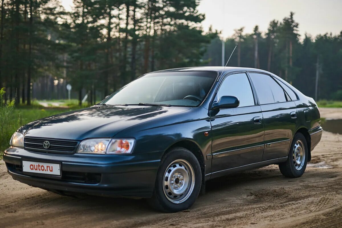 Carina e купить. Toyota Carina e. Toyota Carina e100. Toyota Carina 1995 год. Toyota Carina e 1995 седан.