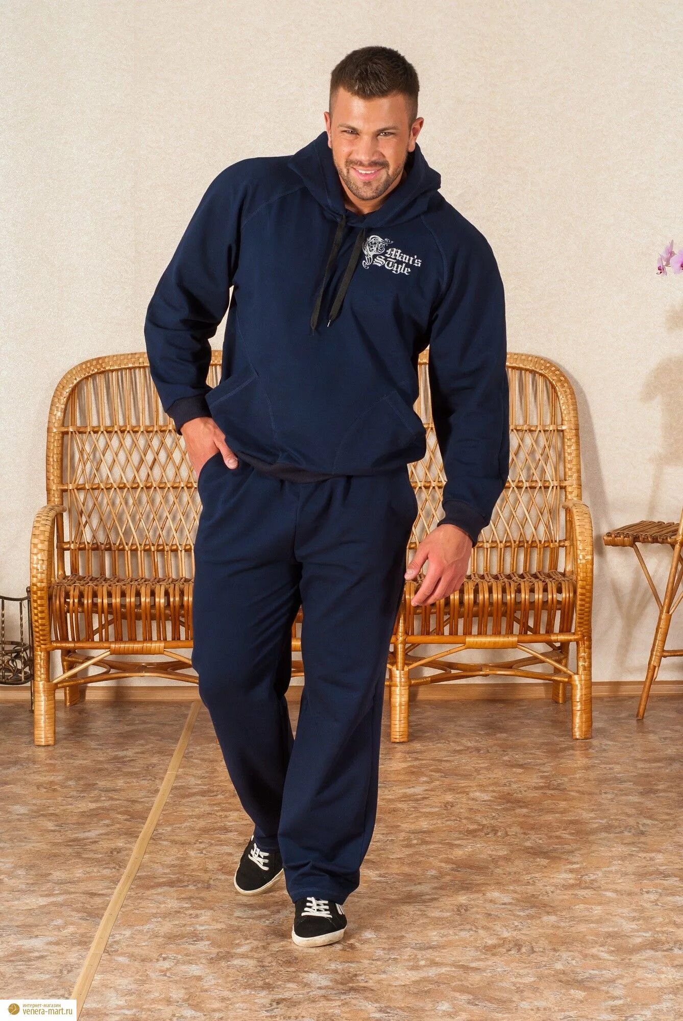 Спортивный костюм h. Спортивный костюм трико мужской. Спортивный костюм nike tracksuit. Спортивные костюмы мужские размер 54 56. Спортивный костюм nike tracksuit.