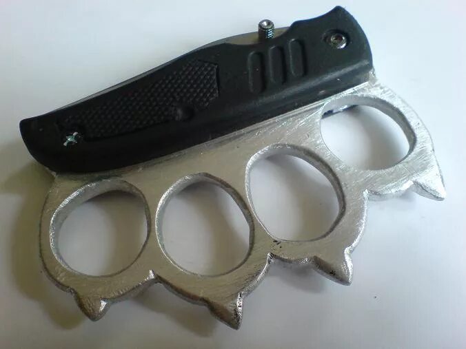 Knuckle duster. Knuckle duster v2 нож. нож кастет в руке. кастет из кости. кастет австрия.