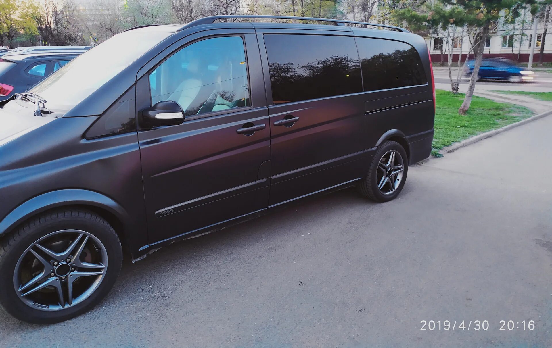 Mercedes vito 639. Диски mercedes r18 vito viano. Диски на мерседес вито. Mercedes vito 638 r16. Mercedes vito 2.