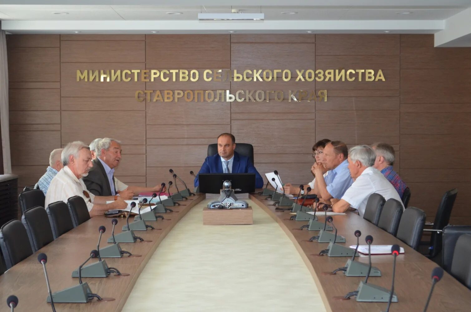 министерство сельского хозяйства чита. минсельхоз ставрополь. сайт минсельхоз края. ситников министр сельского хозяйства ставропольского. специалист министерства сельского хозяйства.