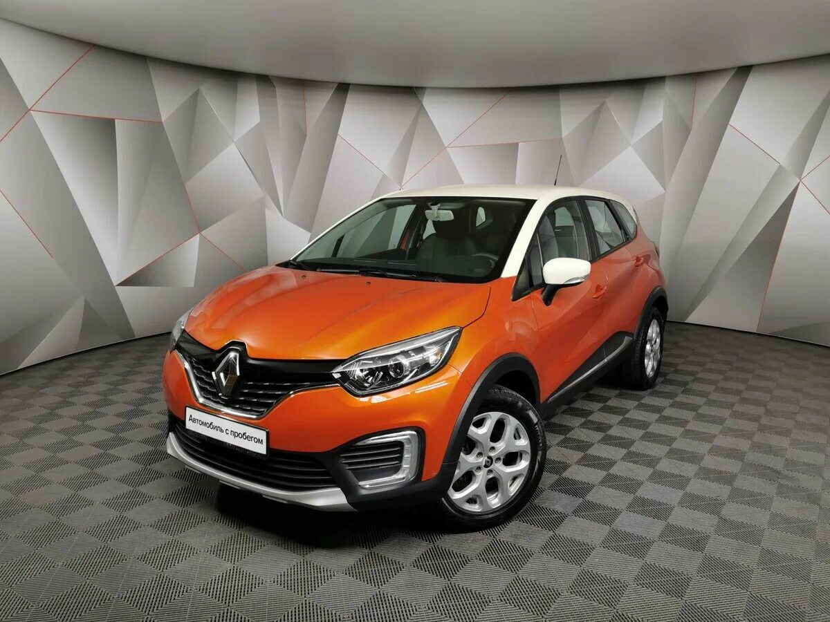 Купить б/у Renault Kaptur I 2.0 AT (143 л.с.) 4WD бензин автомат в Перми: белый 