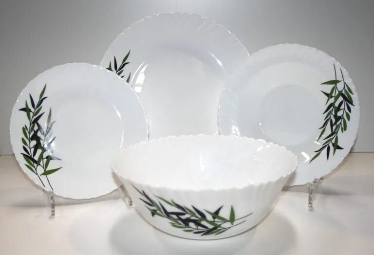 тарелка суповая. набор посуды тарелки. тарелка опал стекло. к. Barbara тарелка обеденная nisan 25 см, опаловое стекло.