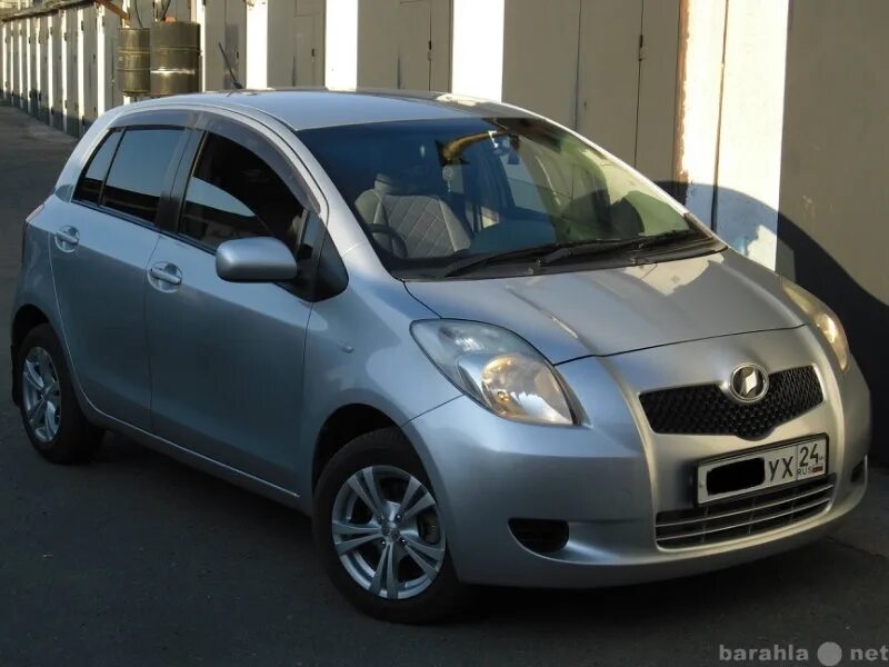 Toyota Vitz Gray. Витц Тойота фото черный 2011. Тойота центр г. Красноярск, автомобиль Vitz. Виц машина цена 2010 г.