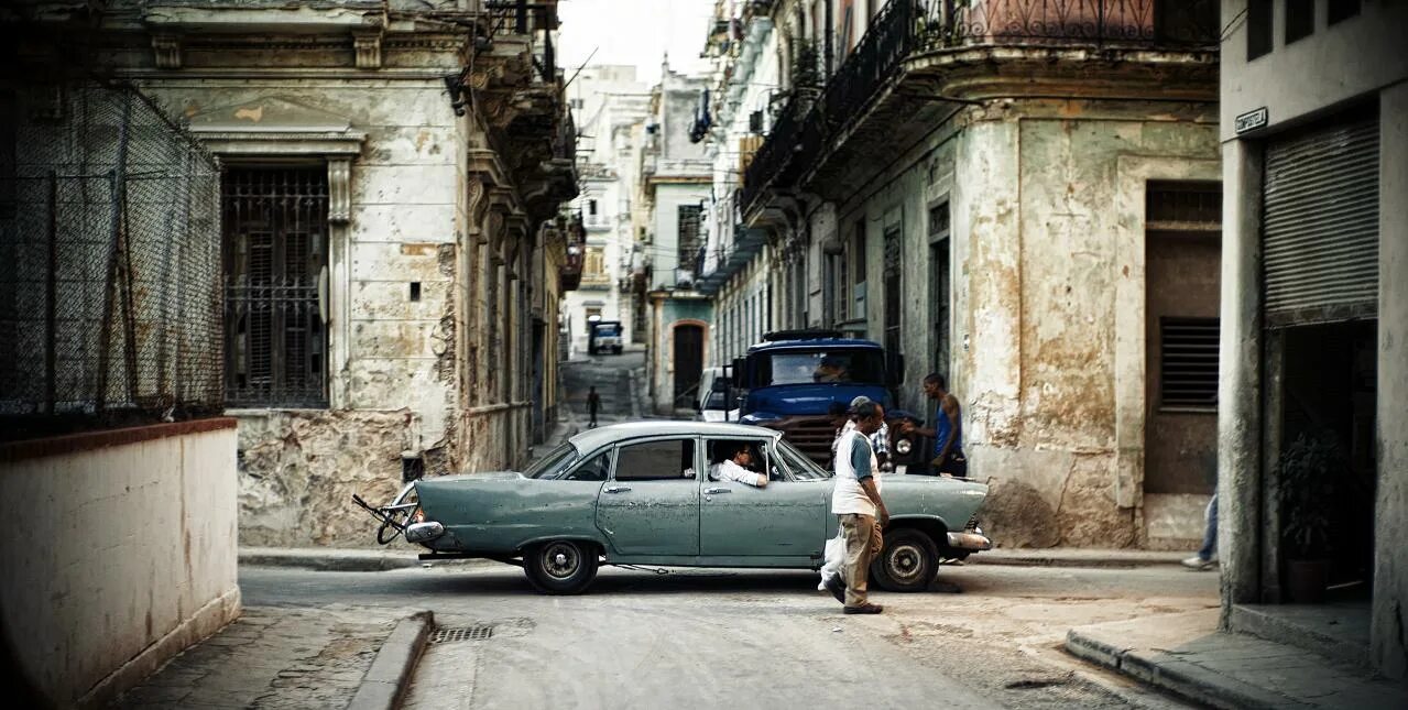 Кубинское время. Гавана девушки. Куба время. Куба – Гавана (230с.ш., 820з.д.). Куба время года.