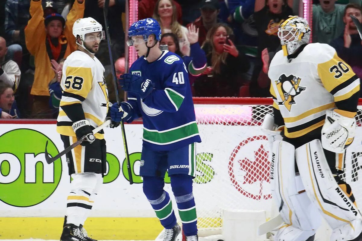Ванкувер питтсбург прямая трансляция. Питтсбург ванкувер. pittsburgh penguins - vancouver canucks. неудачники ванкувер коллажи.