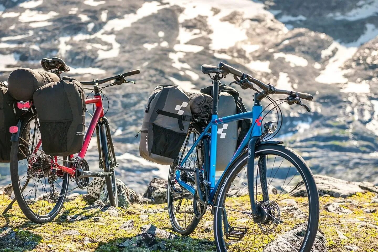 Bike travel. Туристический велосипед. Велосипед для туризма. Путешествие на велосипеде. Поход на велосипеде.