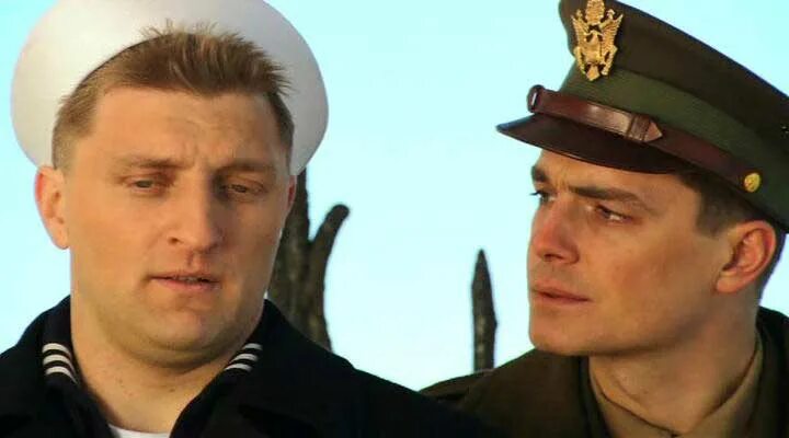 Фото: Ялта-45 / Кадр из сериала "Ялта-45" (2011) #1869212