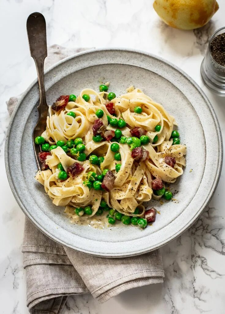 Cacio e pepe. Паста Cacio Pepe. Спагетти Качо Пепе. Букатини Качо э Пепе. Равиоли Качо Пепе.