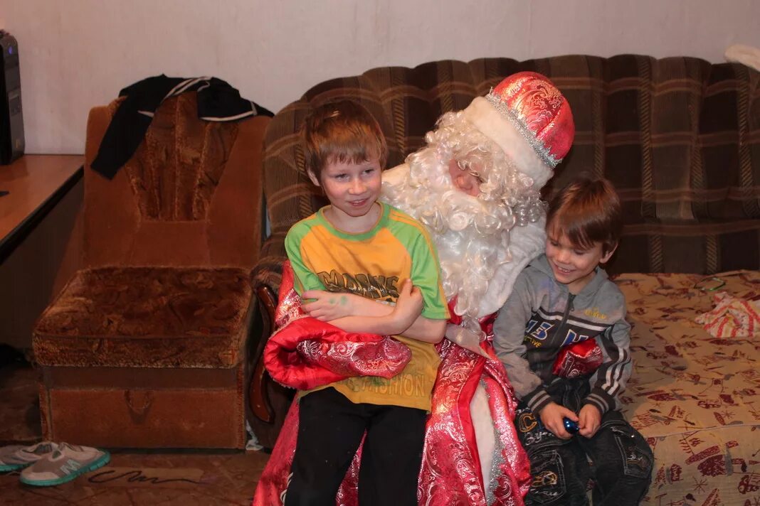 детский дед дом. дети которые живут в детском доме. дети в детских домах. дед дом для детей сызране. жизнь в детском доме.