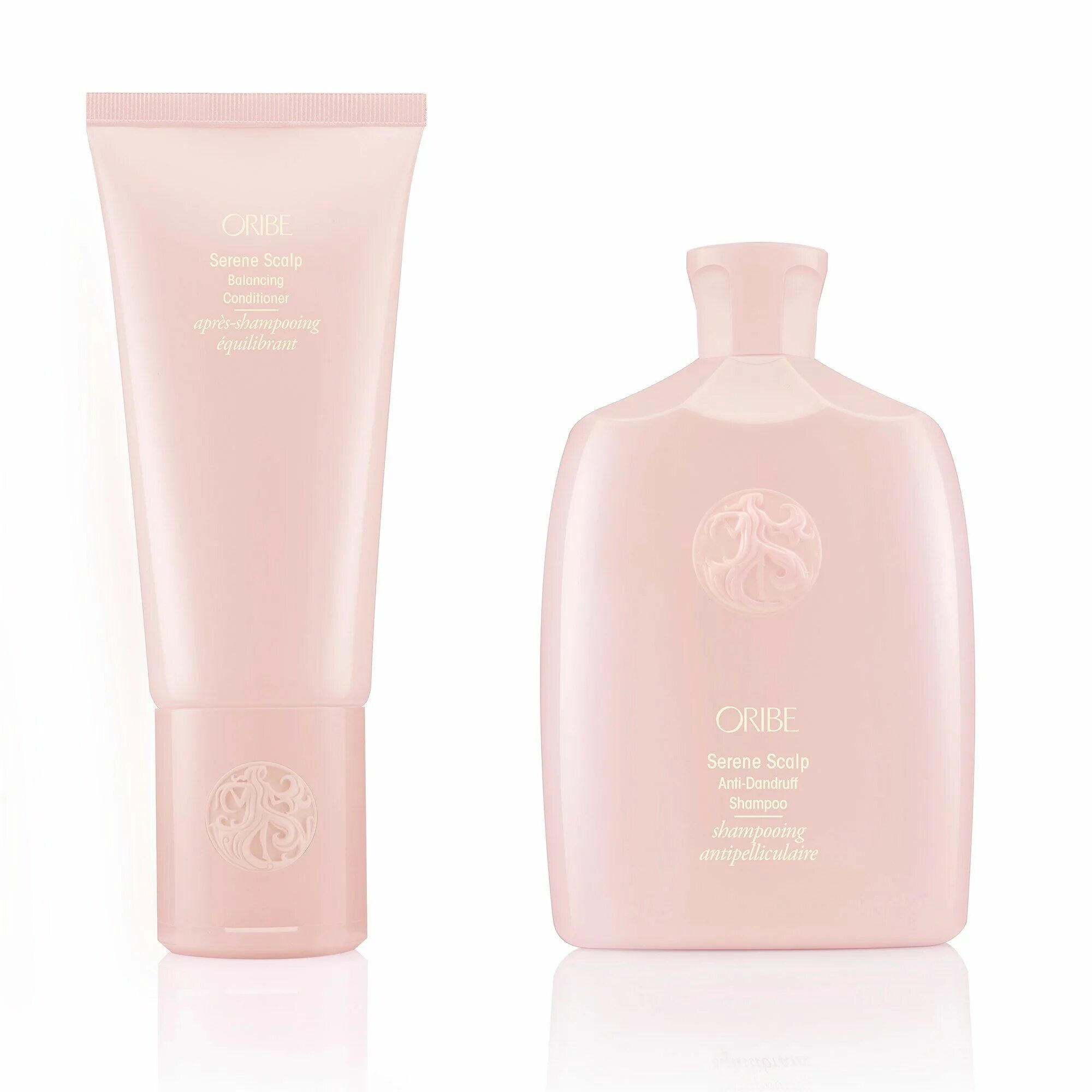 Serene scalp. Oribe розовый шампунь. орибе скраб. oribe скраб для головы. oribe serene scalp exfoliating scrub.