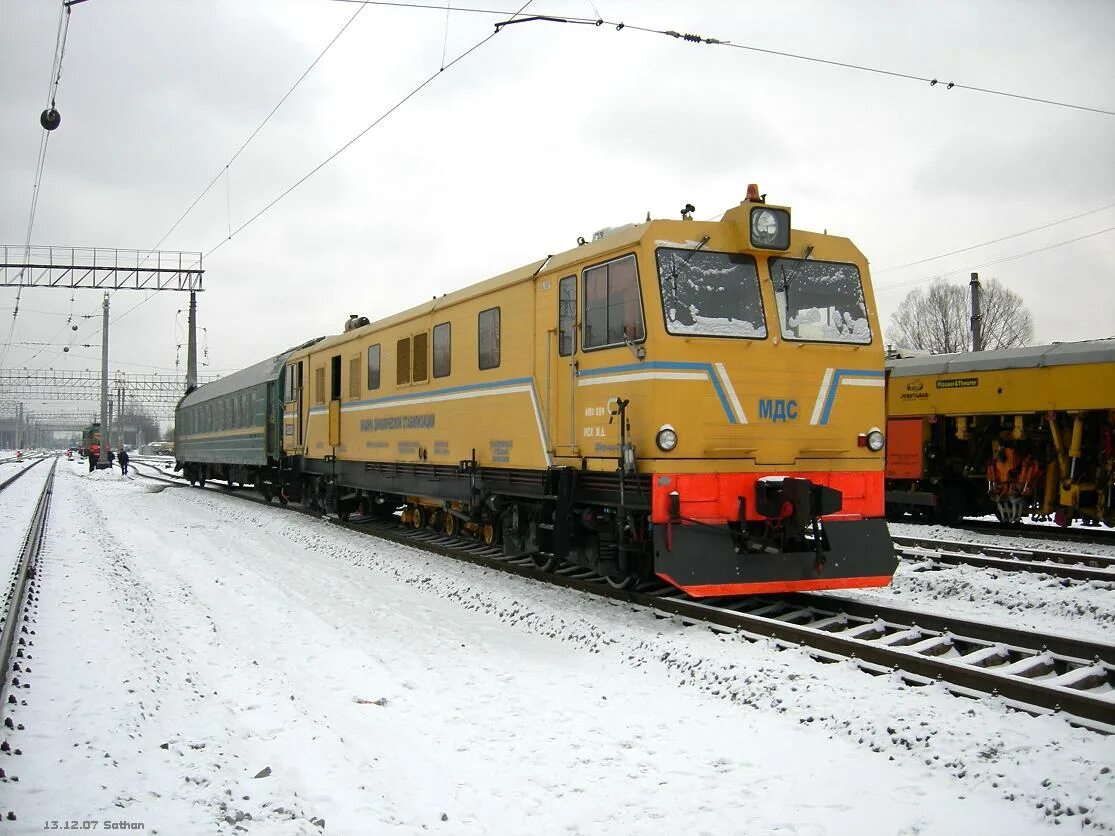 Динамический стабилизатор пути дсп-4с. Дсп машина ржд. Дсп машина ржд. Дсп поезд. Дсп-с4 путевая машина.