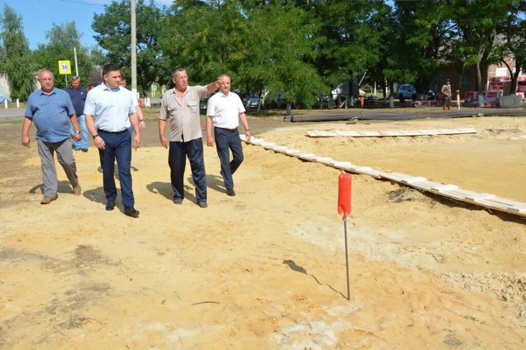 Хутор Гусев Каменского района. Глава администрации Каменского района Ростовской области Савин. Строить без фундамента. Каменский район Ростовская область Хутор Гусев. Погода гусев ростовская область