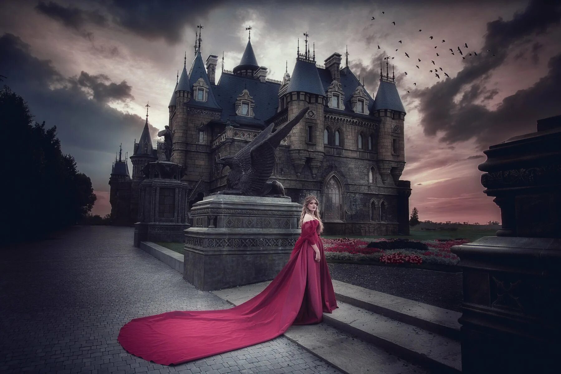 Девушка в длинном платье. Рыжая девушка в замке. Старые замки девушки. Фотосессия платье замок. Елена morgana gothica.