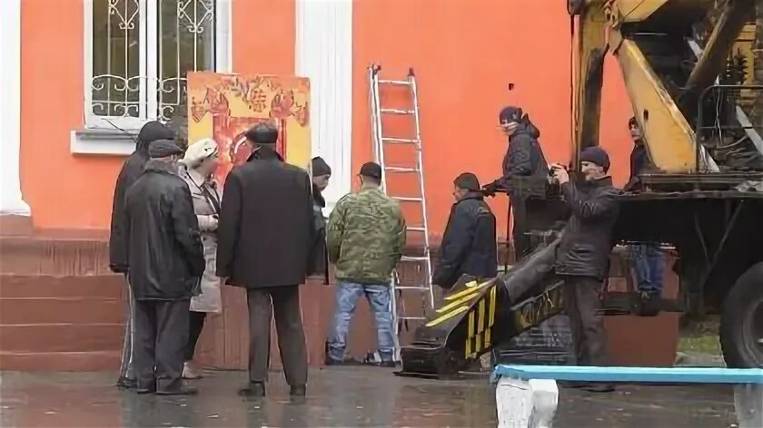 Заложенных в него. Заложенных в него