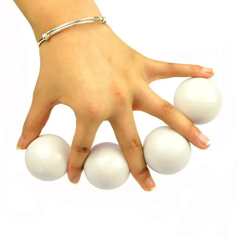 Фокус шарами. Мягкий резиновый шар магический. Белый шарик 45 мм. Фокус с шариком. Волшебный мяч.