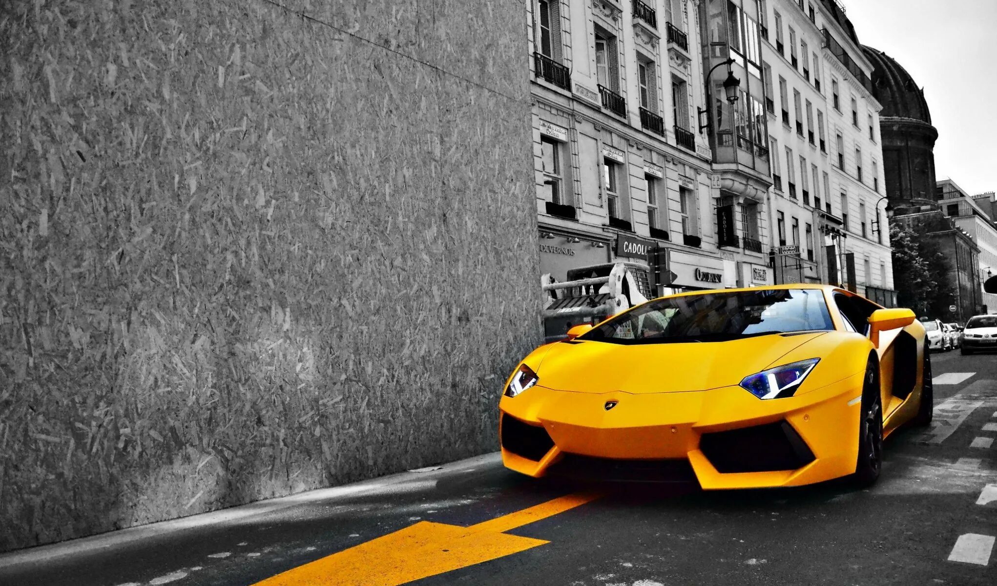 Автомобиль на г. Ламборгини авентадор черно желтый. Ламборгини авентадор черный с желтым. Lamborghini Aventador lp600. Ламборджини авентадор серая с жёлтым.