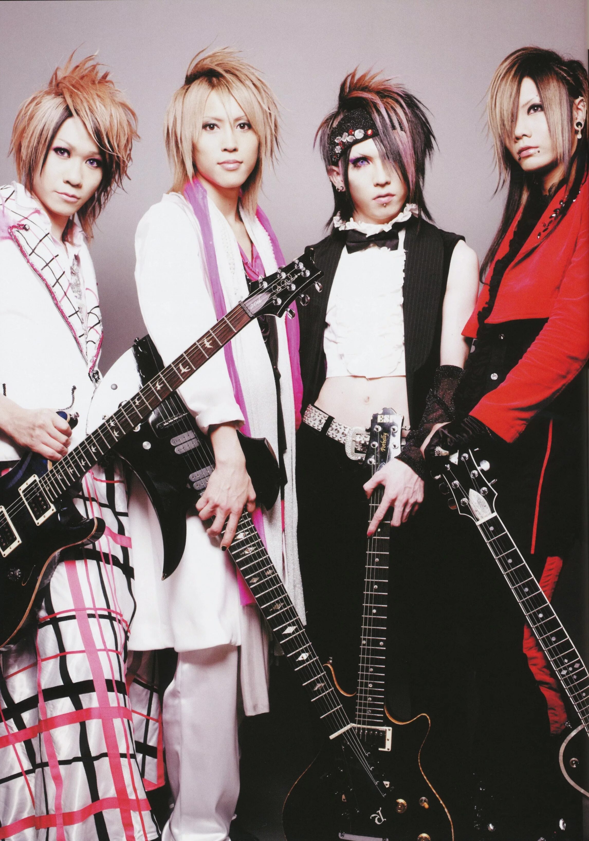 Японская группа джей поп. Группа бэби метал. Jo1 японская группа. Сейю группа sphere. Wagakki band японский музыкальная группа.