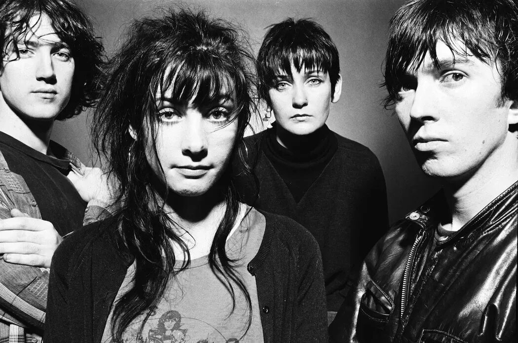 Группа my bloody valentine. My bloody valentine "loveless". My bloody valentine "loveless". Кевин шилдс my bloody valentine. Кевин шилдс my bloody valentine.