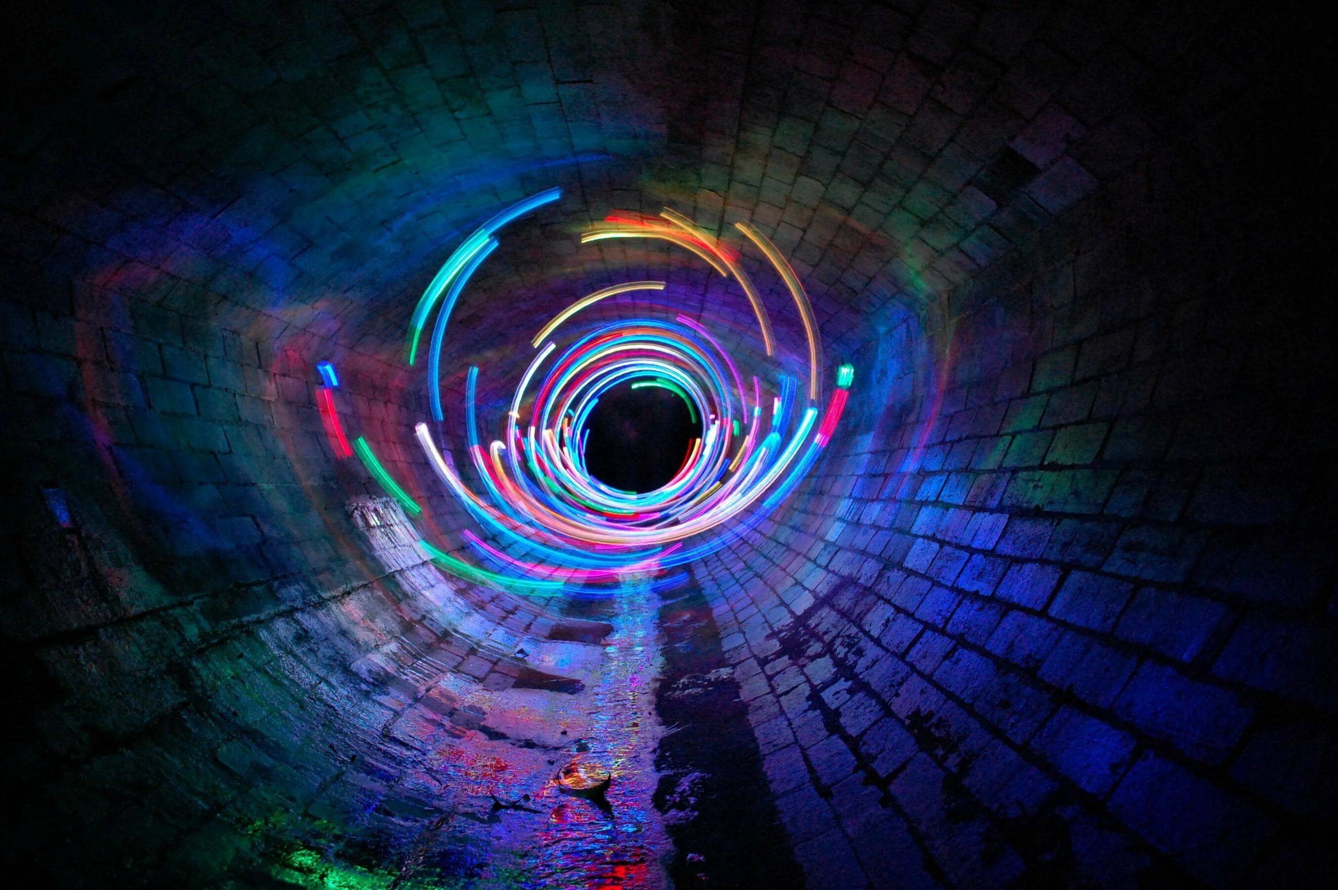 Искаженное пространство времени. Вортекс тоннель. Тоннель абстракция. Космический тоннель. Абстрактный туннель.