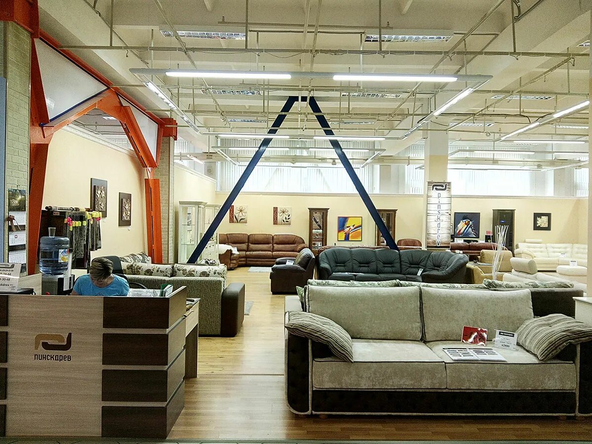 открытый материк. датский мебельный магазин jysk. галерея частный интерьер мебельный салон. интерьер мебельного салона. откроются мебельные магазины.