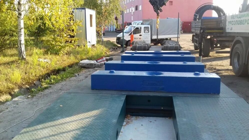 Весы anyload. Весы на 30 тонн. Весы на 30 тонн. Автовесы 40 тонн. Автомобильные весы «вал-м 30-8» крастные.