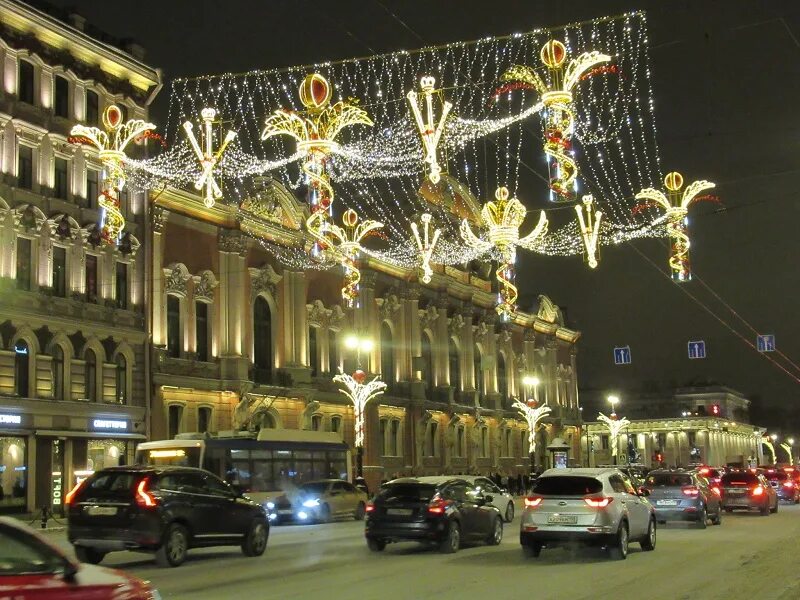 Новогодние украшения на каналах санкт-петербург. Когда в петербурге уберут новогодние украшения. Когда в петербурге уберут новогодние украшения. Власти города будут убирать новогодние украшения. Украшения города спб к новому году 2020.