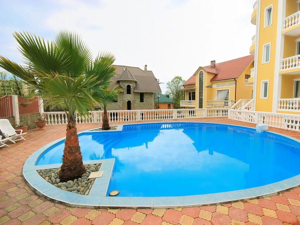 Бассейны в сочи в лазаревском. Ариана адлер гостевой дом. Грейс арли спа-отель 3*. Семь ветров адлер гостевой дом. Грейс арли спа-отель сочи.