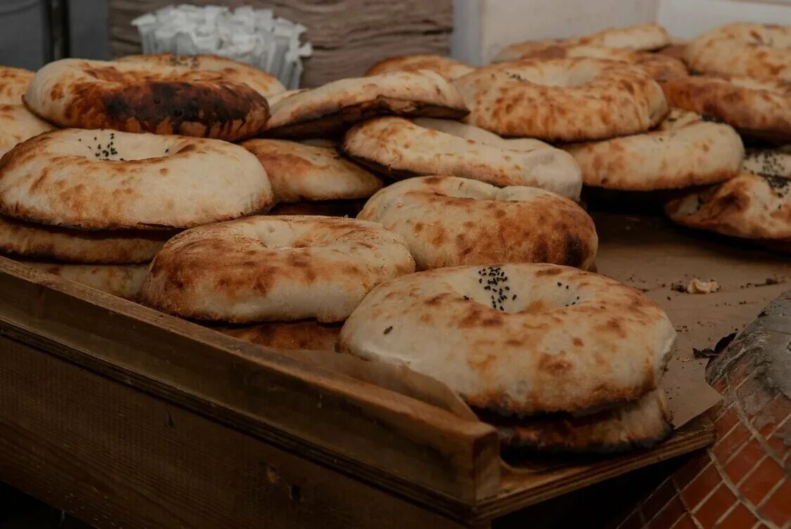 Печем лепешку. Печем лепешку. Картофельные лепешки. Лепешка шельпек. Лепешки на масленицу.