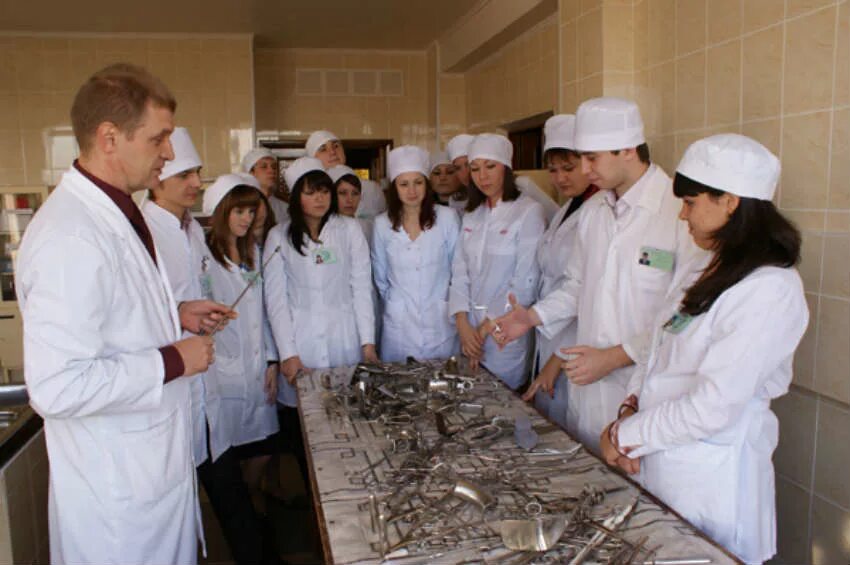 Студенты КубГМУ встретились с настоятелем Свято-Екатерининского кафедрального со