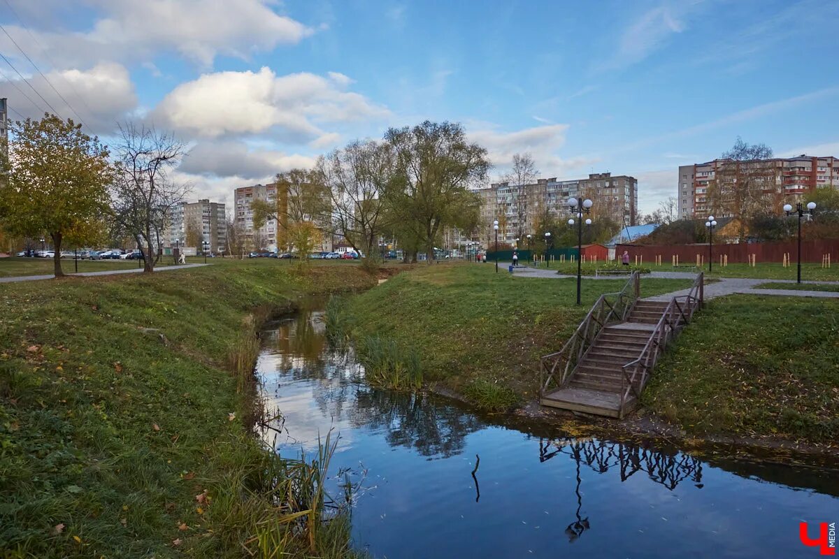 Парк красное село. Красное село население. Красное село фото.