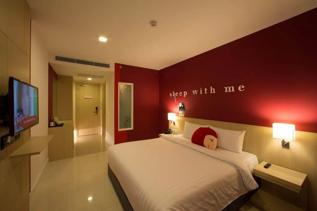 Sleep with me 3. Sleep with me 3. Спи со мной 1994. Sleep with me hotel 4 таиланд. Sleep with me 3.