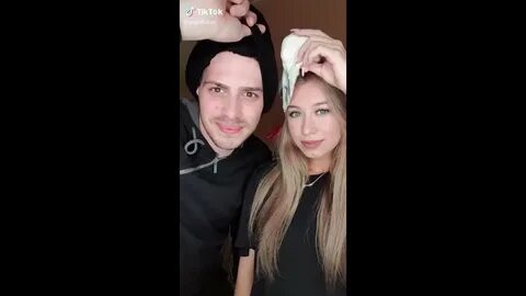 Wigofellas девушка