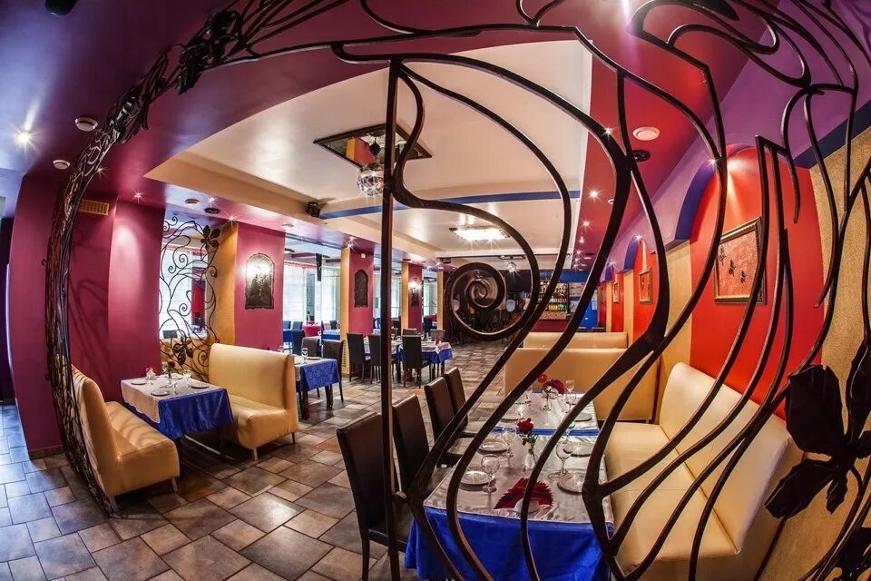 Райская долина гатчина. Бакинский вечер в бутово ресторан. Кафе райская долина учхоз. Райская долина кафе. Кафе долина иваново.