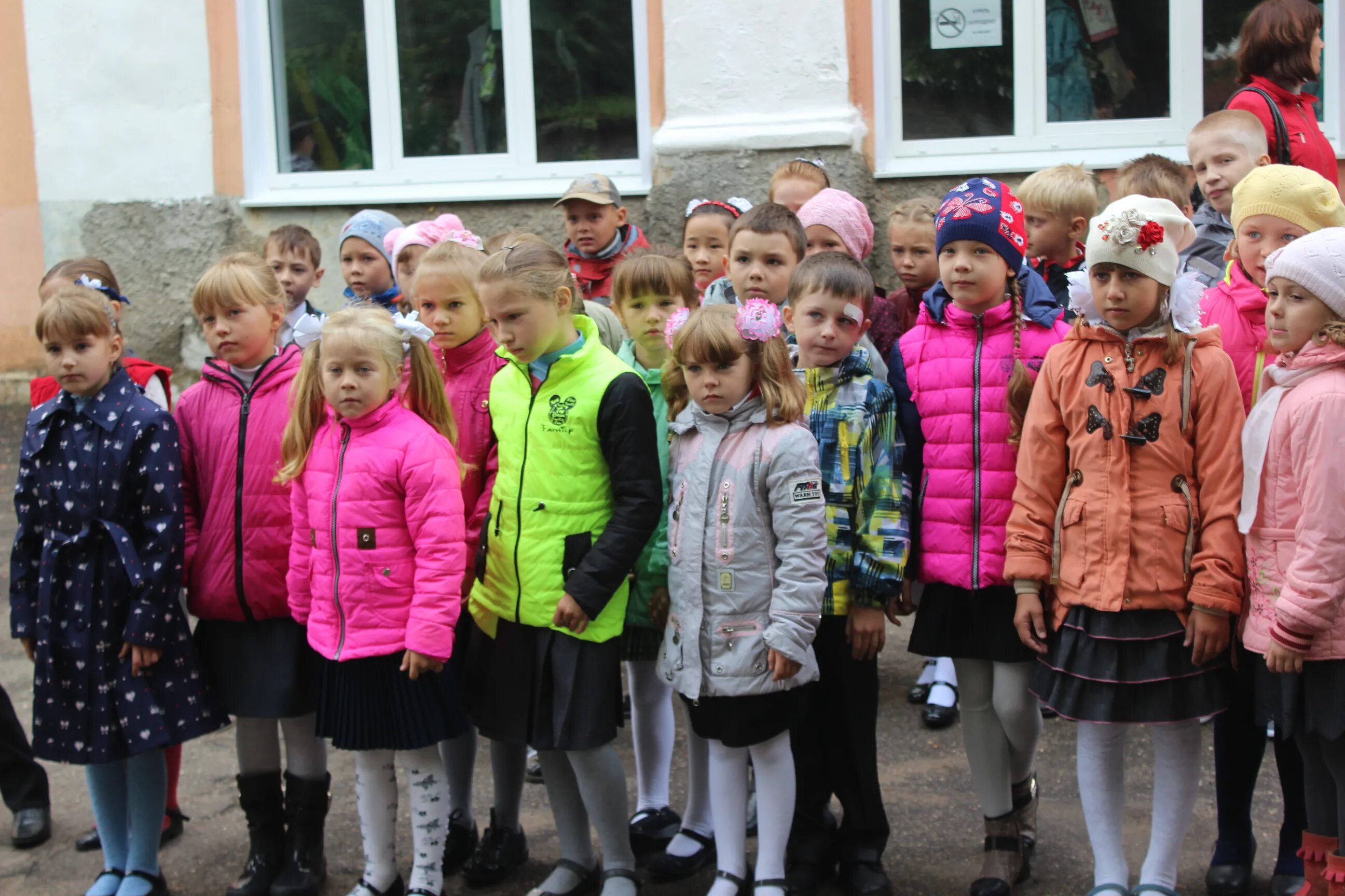 Погода в комсомольске ивановской. Комсомольск Ивановская область. Комсомольск город в Ивановской. Площадь Комсомольска Ивановской области. Комсомольск Ивановская область школа.