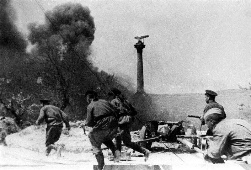 Освобождение Севастополя 1944. Бой в Севастополе 1944. Освобождение Крыма в 1944 году. Севастополь военная операция