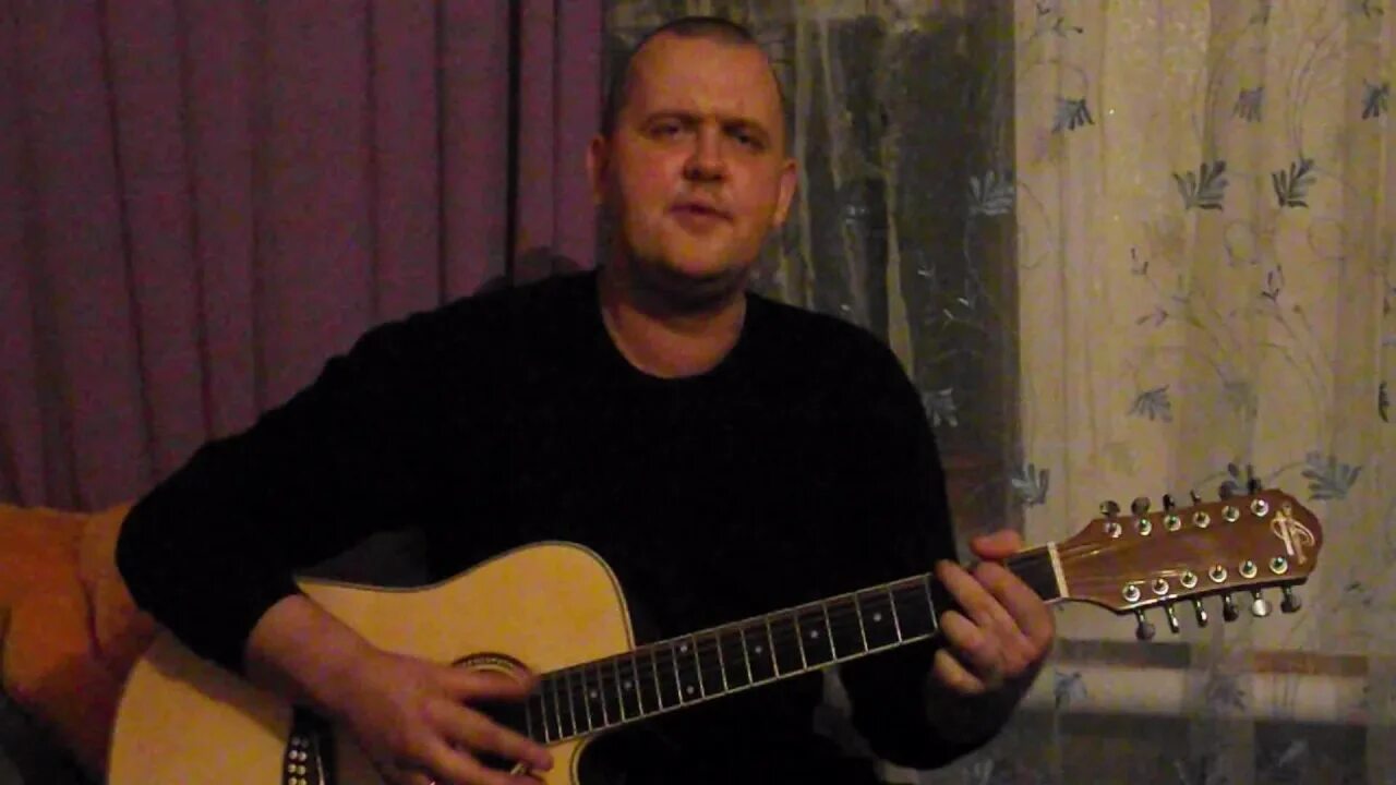 На моздок песня под гитару. На моздок песня. Моздок и гром песни. Две вертушки на моздок. Песни под гитару на моздок.