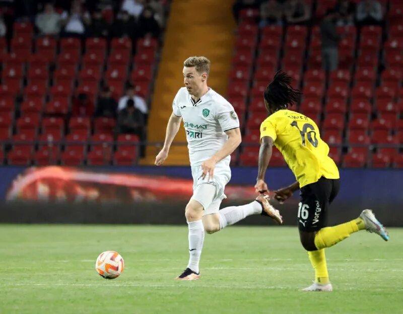 спартак локомотив футбол. в мелитополе остановили ахмат. андрей трошечкин ахмат. михаил опарин ахмат. россия.