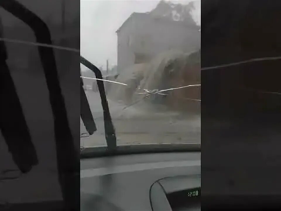 Почему ушли из под киева. Почему ушли из под киева. Потоп в киеве. Ответные санкции кремля фото. Почему ушли из под киева.