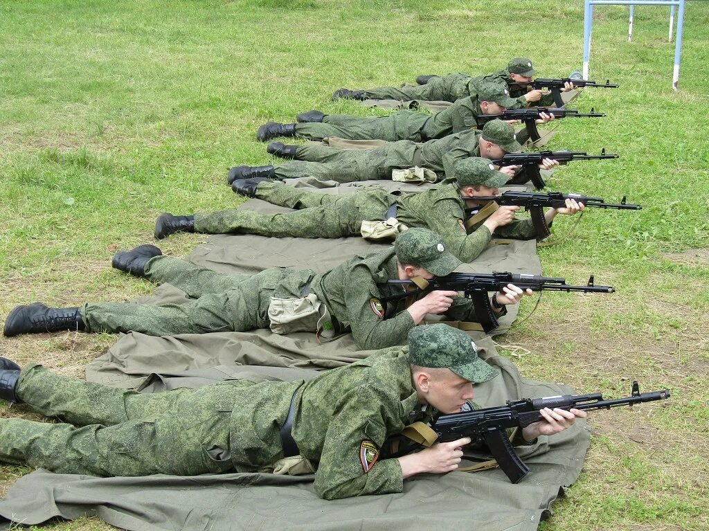 Военное д. Военная позиция. Военное дело современное. Учения НВП. Учимся военному делу.