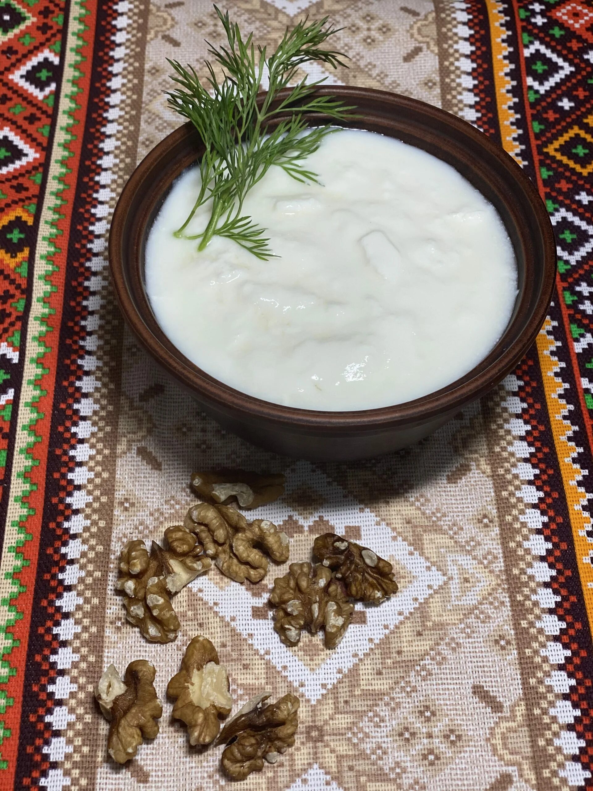 Мацони грузинский. Армянский кефир мацони. Мацони рецепт армянский. Мацони армянский. Суп мацони по-грузински.