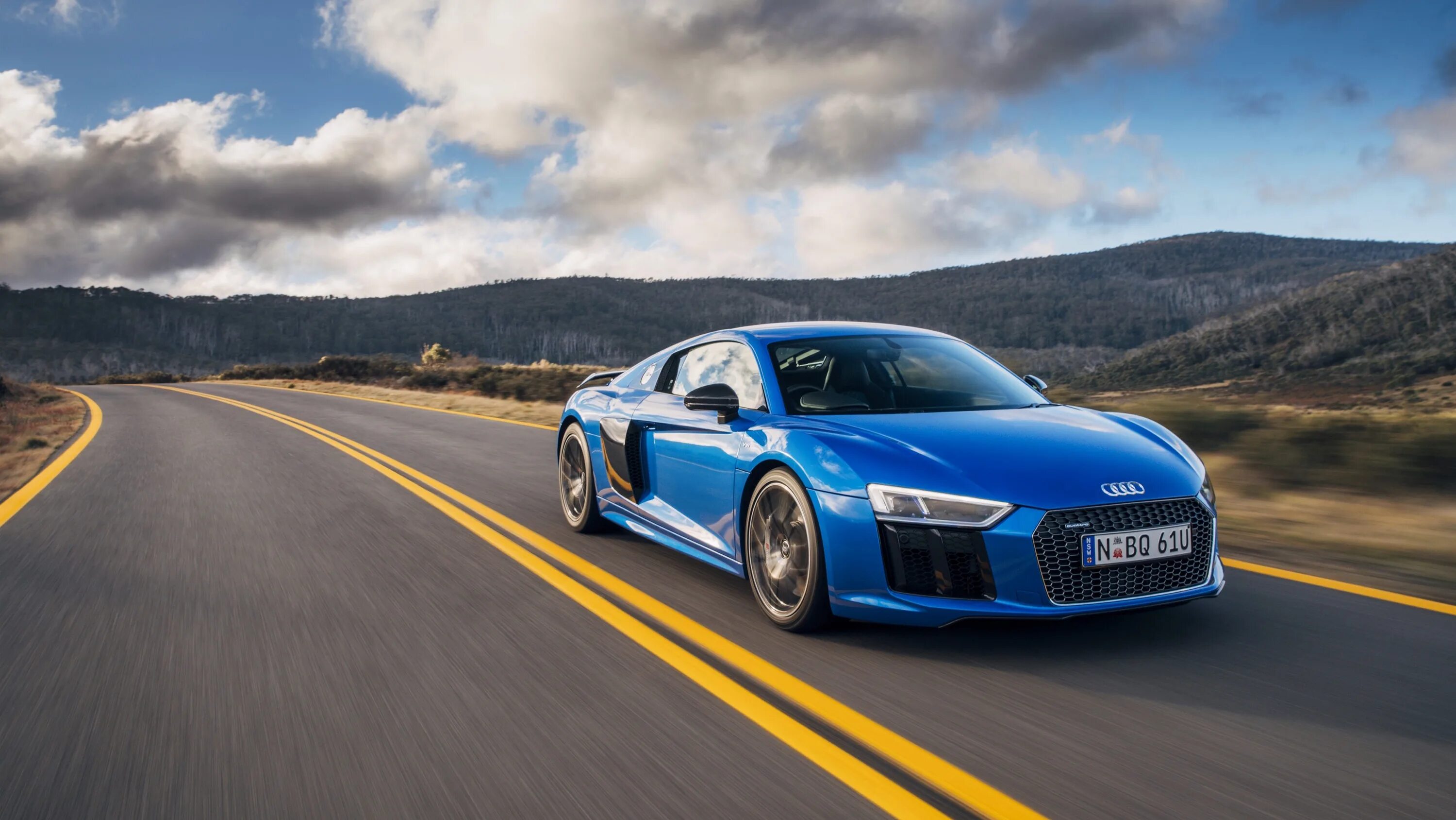 Blue sport. Audi r8 v10 Performance. Audi r8 Sport. Audi r8 2020 Blue. Audi r8 синяя.